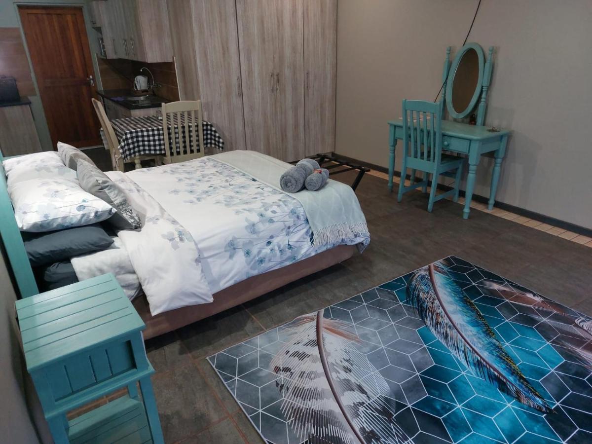 Wisteria Lane Guesthouse Postmasburg 外观 照片
